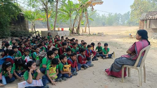 Class, outdoors